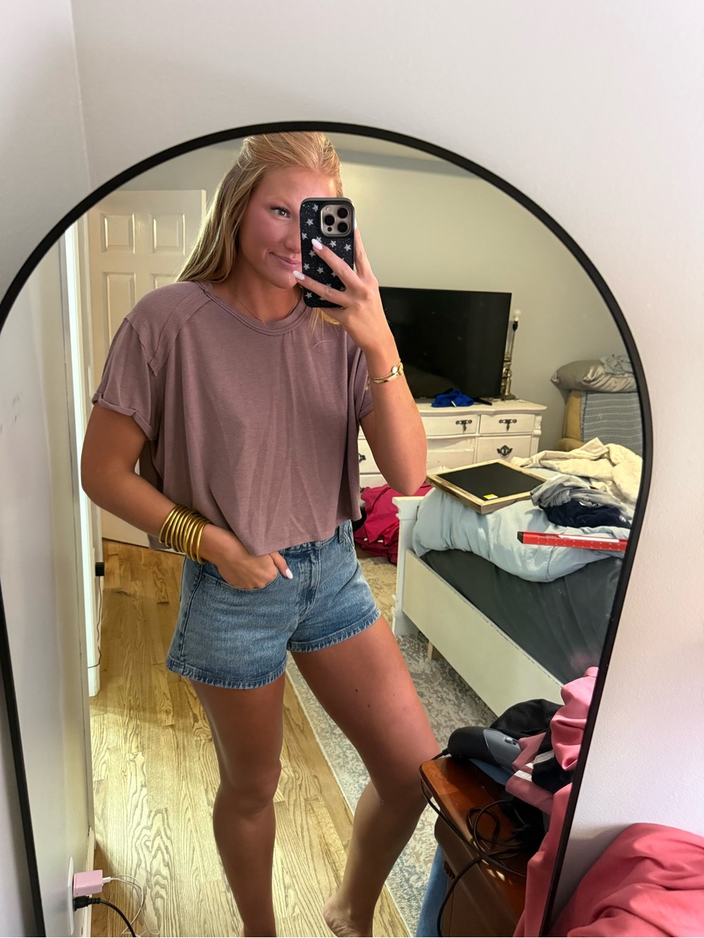 Casual Mauve Crop Tee - Women's Relaxed Short Sleeve Top